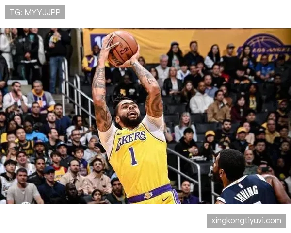 拉塞尔防守篮板显著领先队友 率队防守效率大幅提升