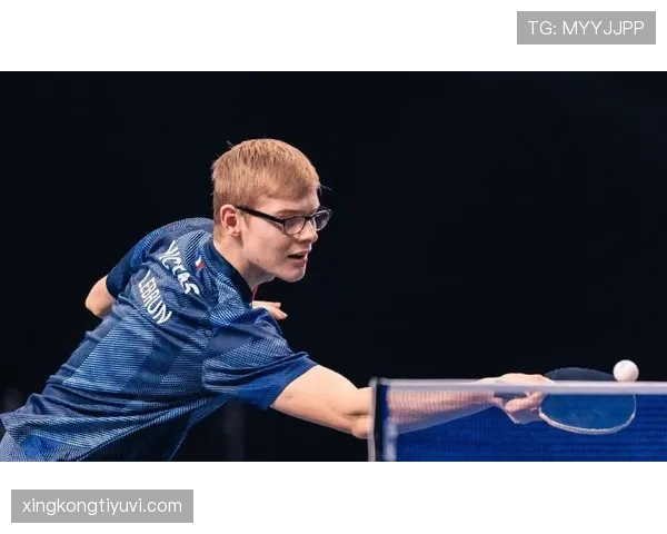 菲利克斯比赛里原地发呆，下场后手腕上一块表闪得那么土豪？