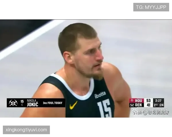 约基奇高位策应拉开空间，主导掘金进攻体系