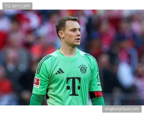 从德甲新星到拜仁门神：诺伊尔如何完成职业生涯的关键跃迁